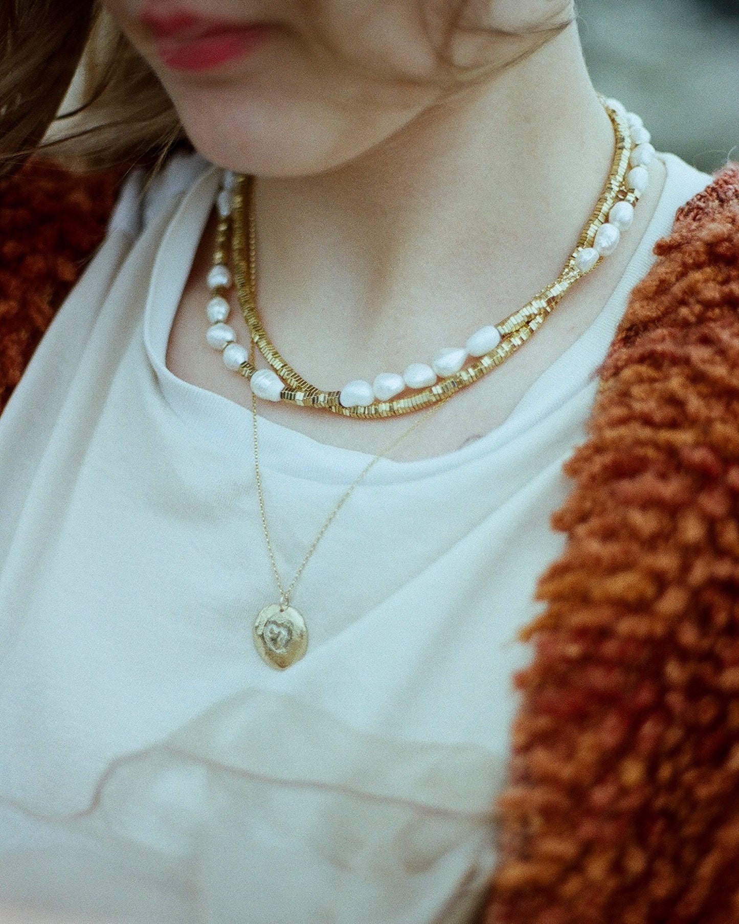 COLLIER LOLA