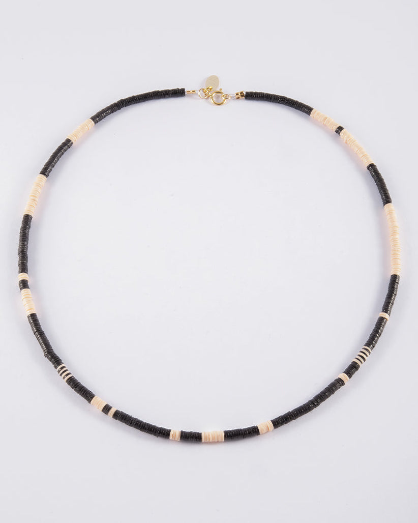 COLLIER LEA