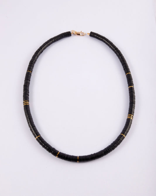 COLLIER INES